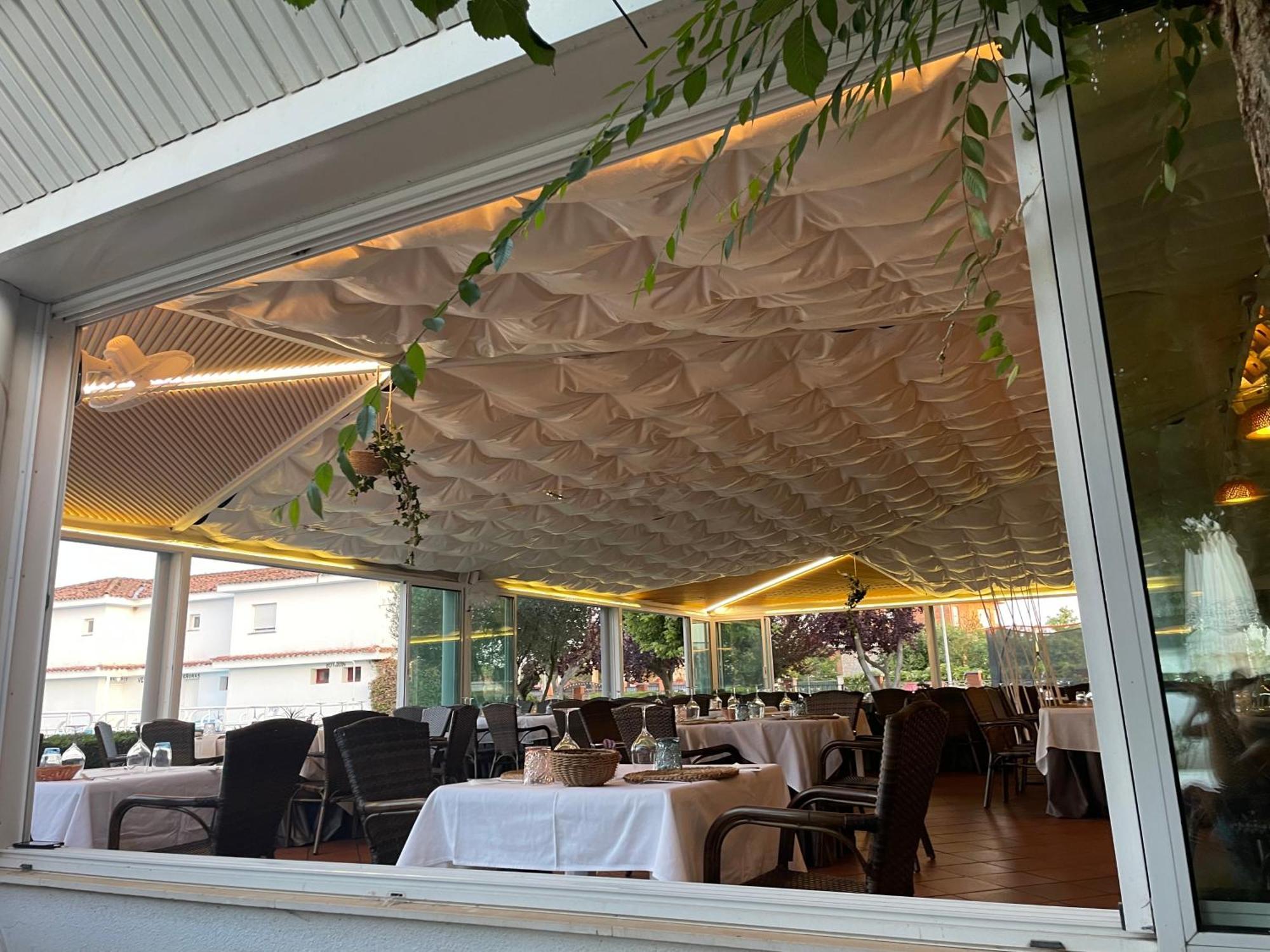 Hotel Valjunco Valencia de Don Juan Bagian luar foto