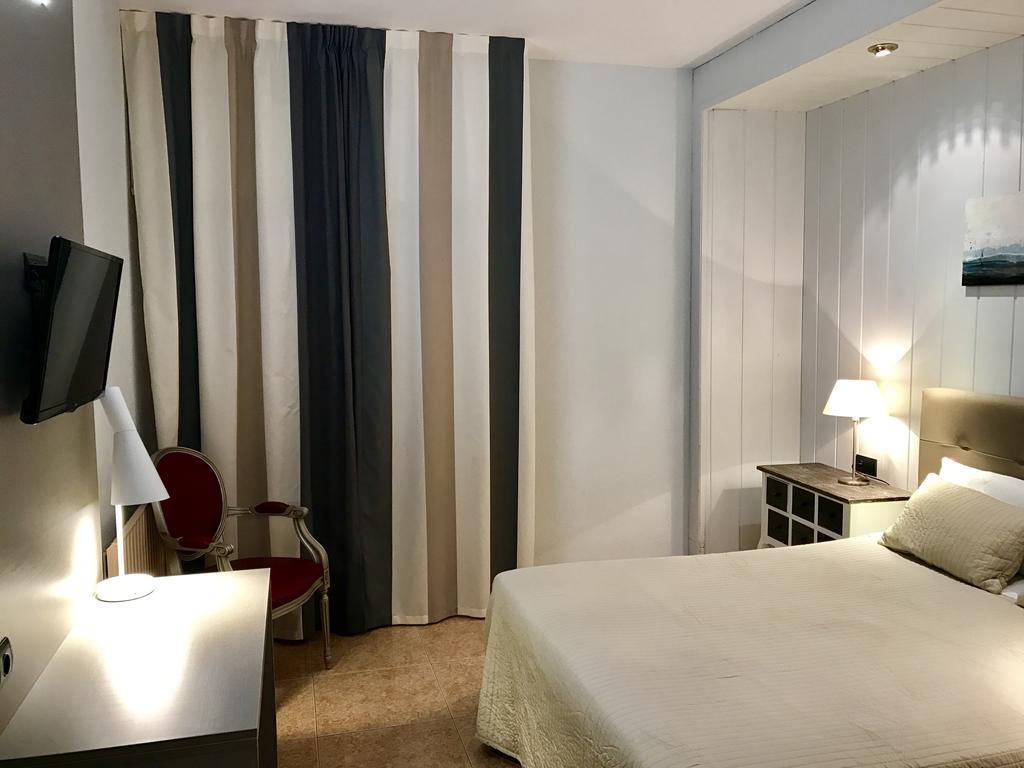 Hotel Valjunco Valencia de Don Juan Bagian luar foto