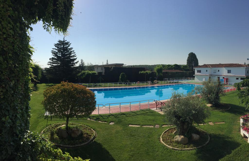 Hotel Valjunco Valencia de Don Juan Bagian luar foto