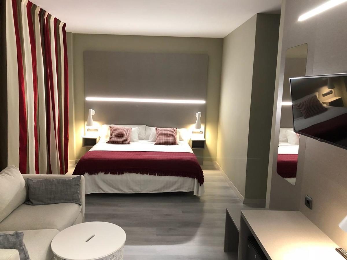 Hotel Valjunco Valencia de Don Juan Bagian luar foto